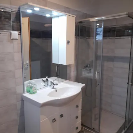 Gabor - Lak Apartment